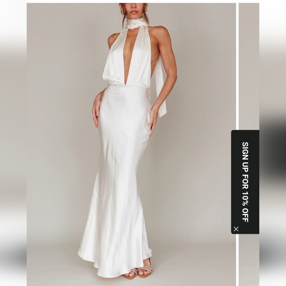 Selfie Leslie Ivory Backless Satin Gown - Picture 4 of 4